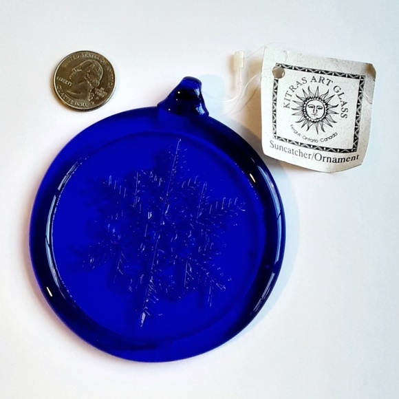 Kitras Art Glass Ornaments Suncatchers Set of 2 Snowflake Snowman 3.5 in Blue - Picture 4 of 14